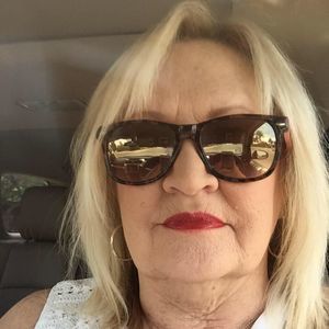 Meet your Posher, Suzi